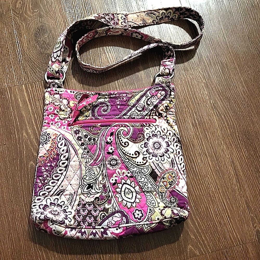 Vera Bradley purse 11" wide, 10.5" high